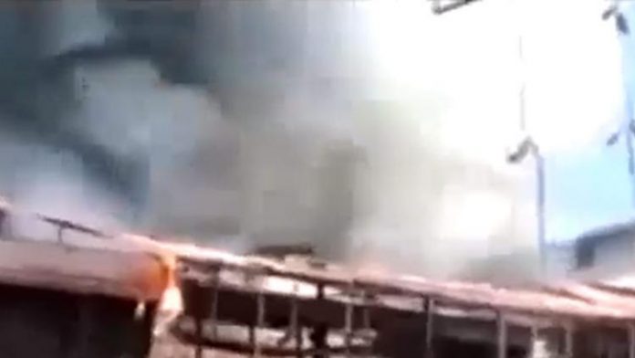 kochi-fire