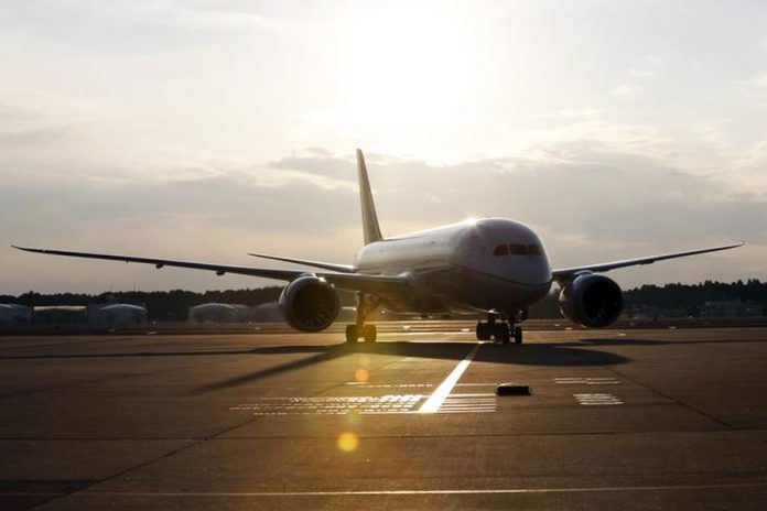 A United Airlines' Boeing Co's 787 Dreamliner plane taxis after landing following its flight from Los Angeles, at New Tokyo international airport in Narita