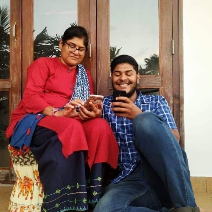 alan and mother