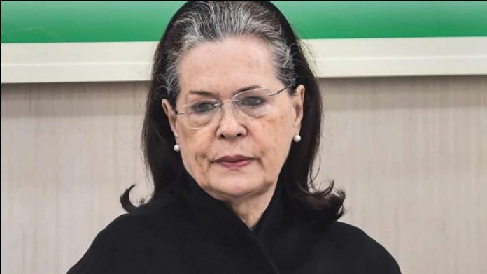 889410-sonia-gandhi