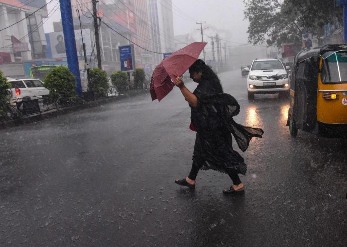 Rain Kerala PTI-1563727603