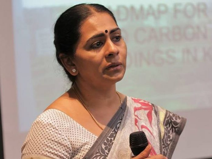 1534840133-soumini_1