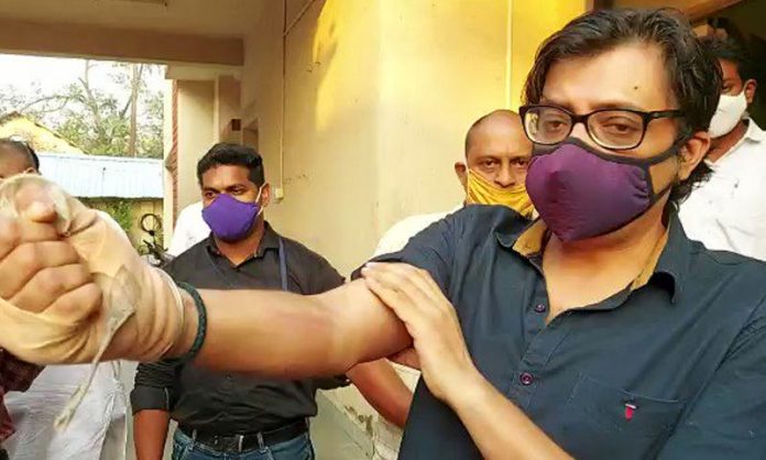 Arnab Goswami to approach Bombay highcourt today Arnab Goswami to approach Bombay highcourt today
