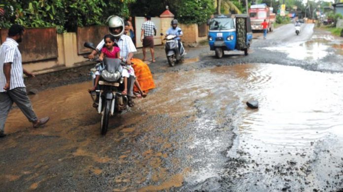 Pathetic condition of roads in Kochi