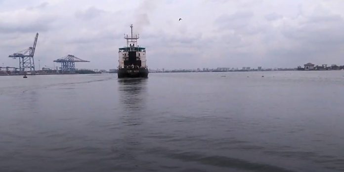 Ship to Kochi-port Ship to Kochi-port