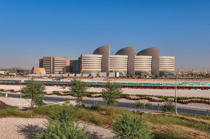 1200px-Sidra_Hospital_as_seen_from_Education_City_Mosque