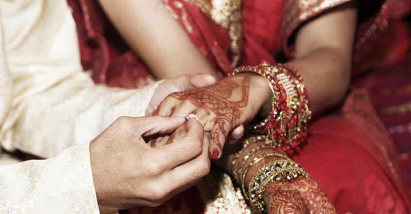 Uttarakhand police to reward brides who say no to booze at their weddings