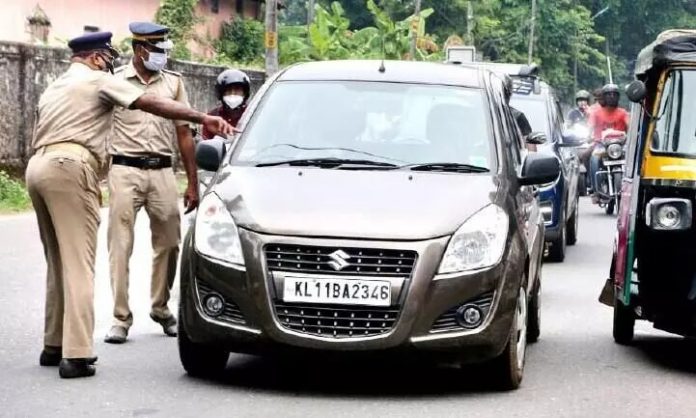 976380-police-calicut
