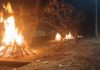 Dead bodies being cremated on footpaths in Ghaziabad