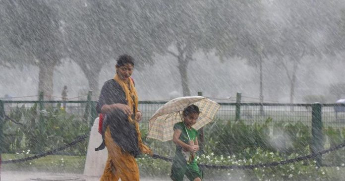 heavy rain alert in kerala heavy rain alert in kerala