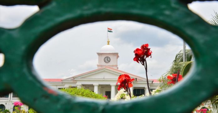 kerala-government-secretariat-thalakuri-column-to-which-side-will-these-ten-lakh-decisive-votes-sway.jpg.image.845.440