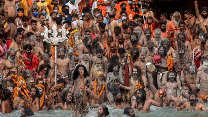 Mumbai Mayor Kishori Pednekar criticizes kumbh mela amid covid surge mumbai mayor Kishori Pednekar criticizes kumbh mela amid covid surge