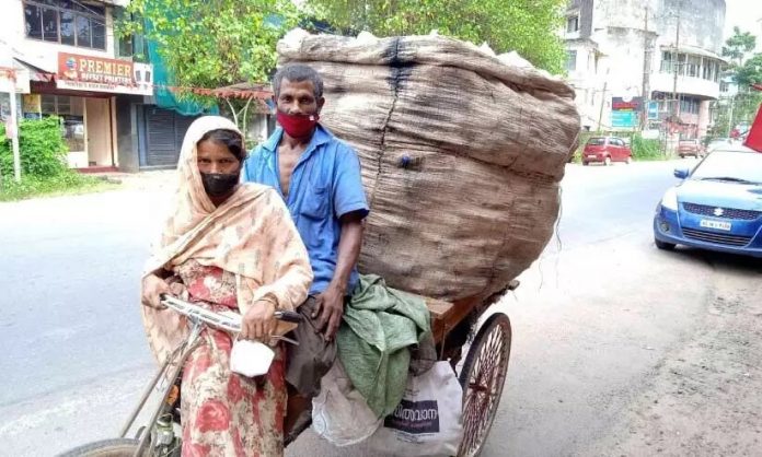 1194581-plastic-livelihood