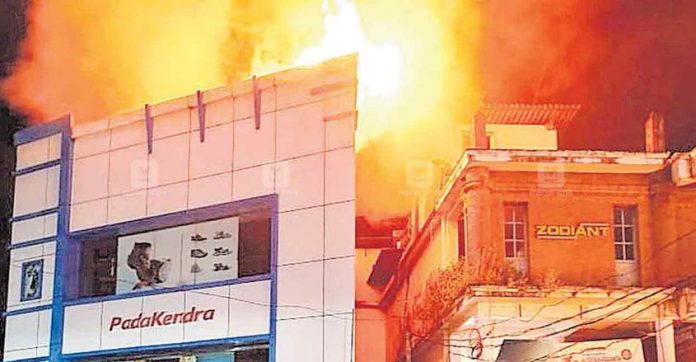 calicut-fire.jpg.image.845.440