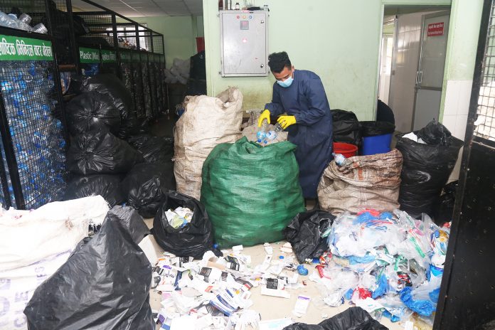 Hospital_wastage (10)