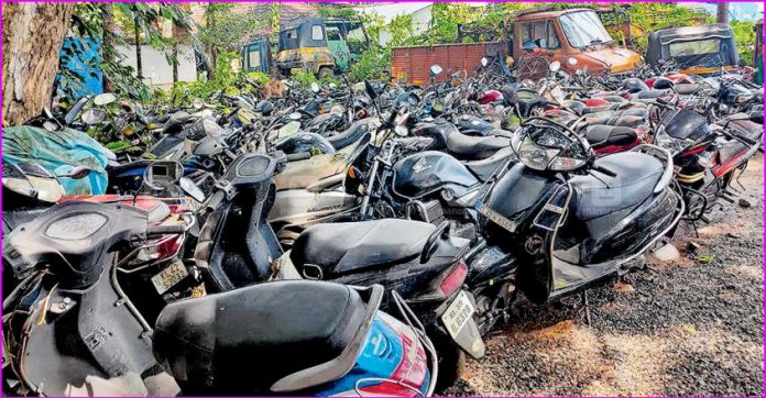 ernakulam-vehicles.jpg.image.845.440