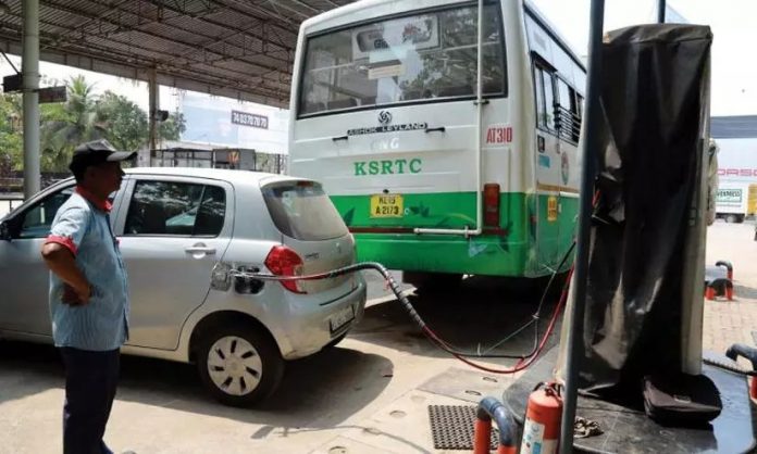 1357367-ksrtc-fuel-pump_11zon