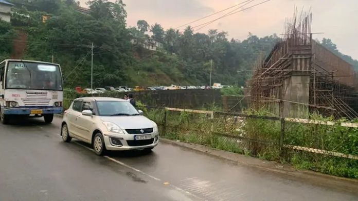 cheruthoni-dam---shafeek-muhammad-asianet-news-camera--8-_710x400xt_11zon