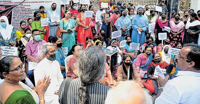 trivandrum-parants-strike