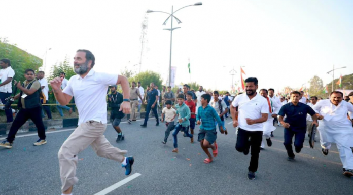 Rahul Gandhi led sprint with Congress leaders and children as Bharat Jodo Yatra crossed Telangana