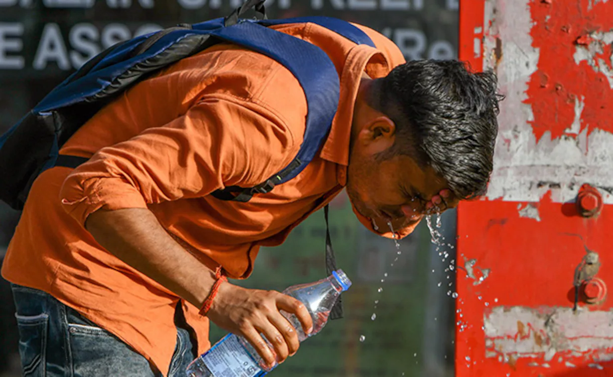 Extreme Heat Triggers Red Alert in Delhi